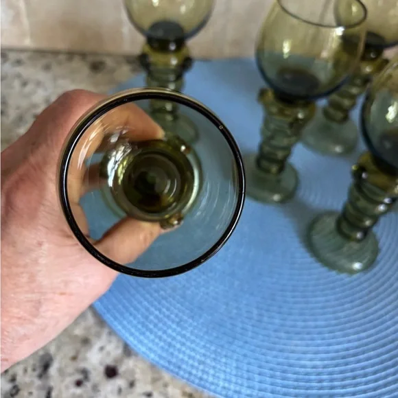 Set of 6 Green Roemer Glass Hand Blown Wine Glasses from Roemer, Germany, 1900s - Picture 10 of 13